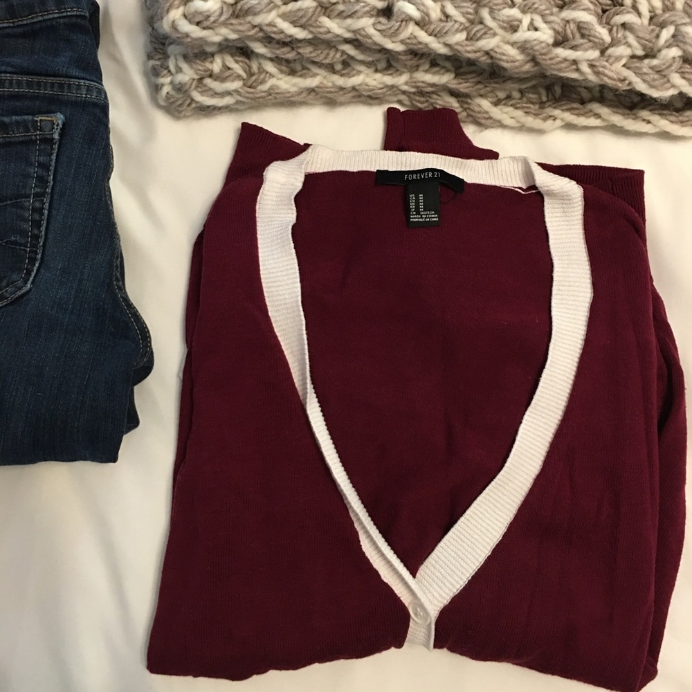 Sweater - Picture 2 of 3